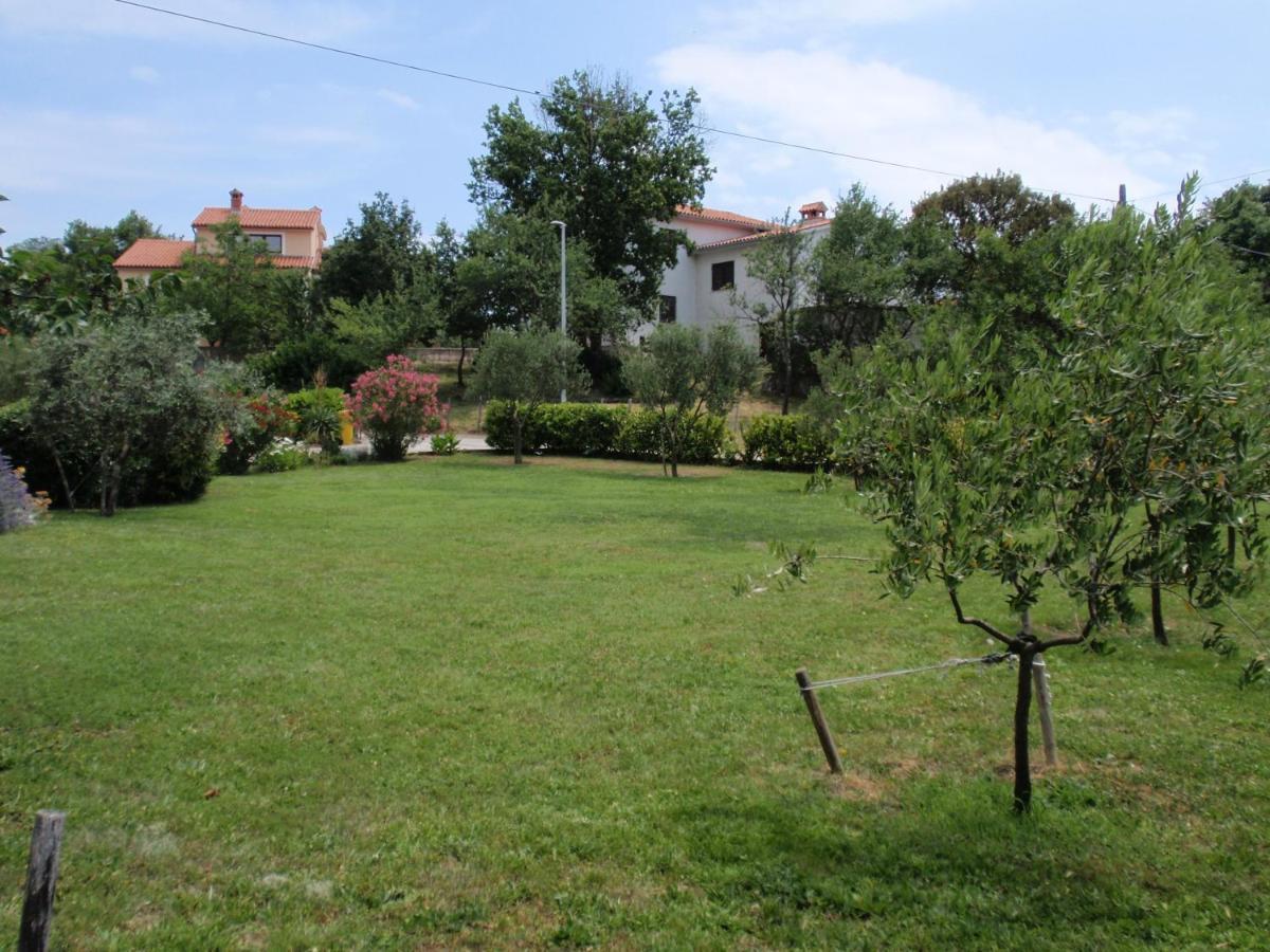 Apartments With A Parking Space Presika, Labin - 7390 Exterior foto